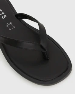 CRUSH Leather Thong Sandals