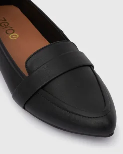GIANNI Pointed Toe Flats