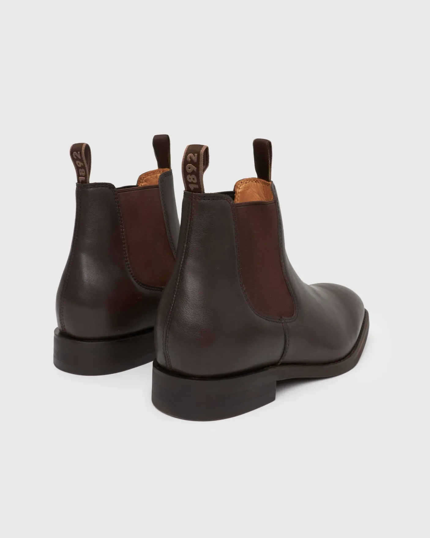 HERITAGE Leather Chelsea Ankle Boots