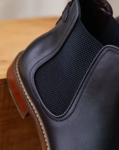 JEFFERY Leather Chelsea Boots