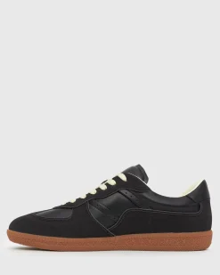 JUSTIN Low-Top Sneakers