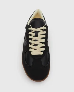 JUSTIN Low-Top Sneakers