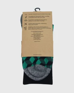 MENS GREEN/BLACK BAMBOO SOCKS S/M
