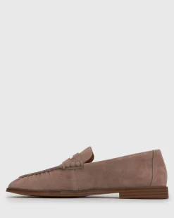 MUSE Suede Loafers
