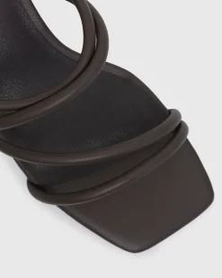 PRE-ORDER HALLIE Low Wooden Block Heel Mules