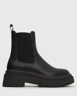 RIVER Chunky Chelsea Boots