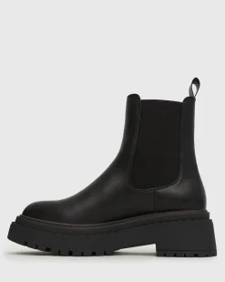 RIVER Chunky Chelsea Boots