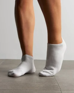 UNISEX WHITE BAMBOO ANKLE SOCKS M/L